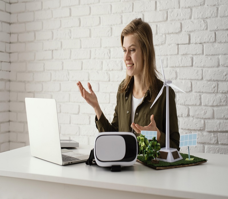 Top 5 Viral Tech Gadgets Taking Over 2025